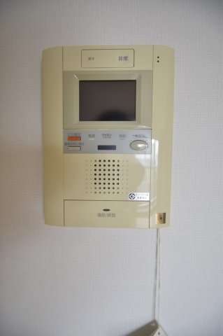 セキュリティ　来訪者が確認できる女性に安心の「TVモニターホン」