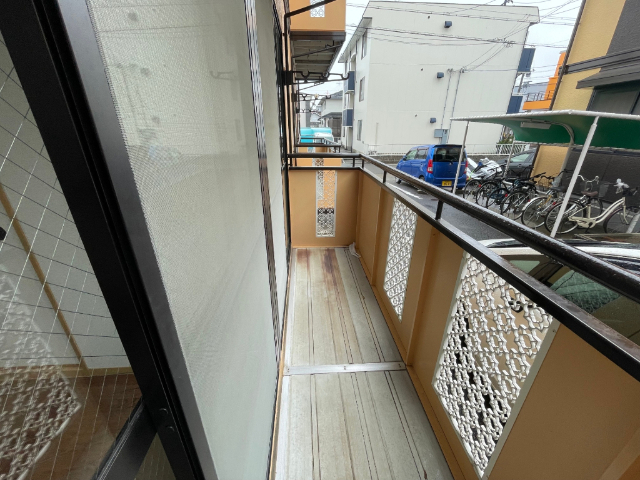 バルコニー　南向きのベランダ