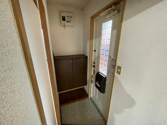 玄関　下駄箱付きの玄関