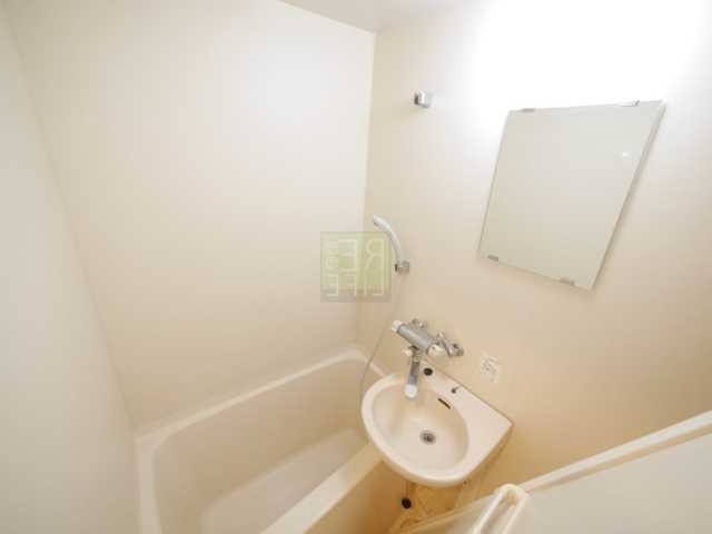 洗面設備　家具家電付きとなります