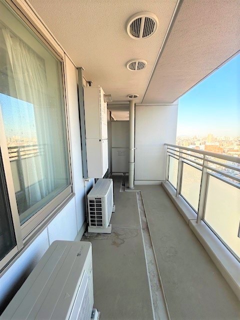 バルコニー　バルコニー