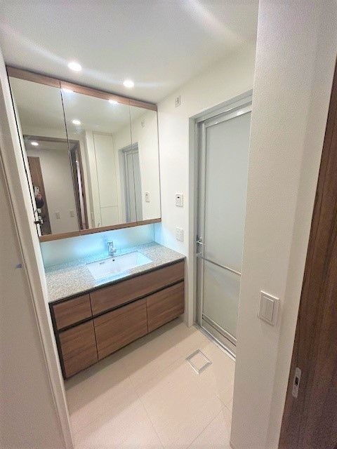 洗面設備　洗面所