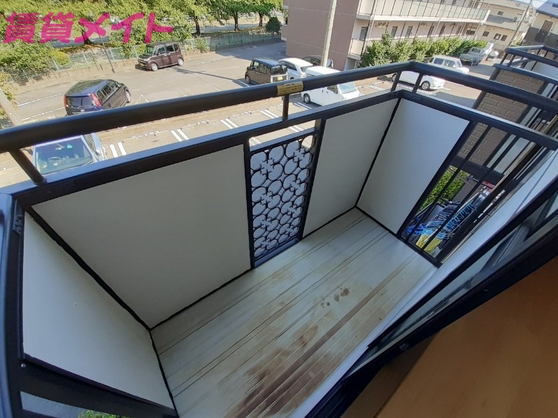 バルコニー　反転タイプ参考写真