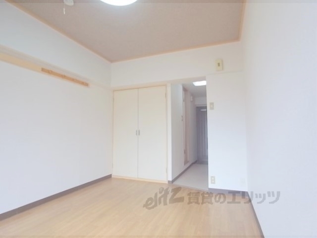 居室・リビング　洋室