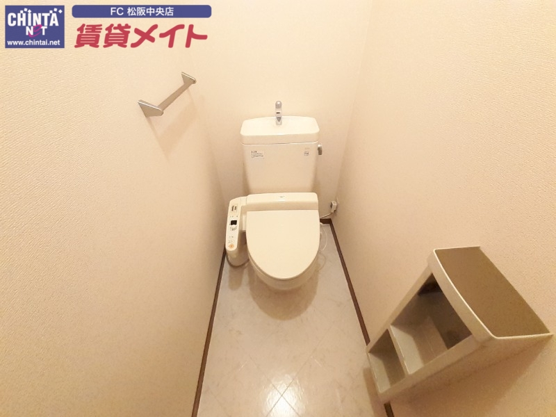 トイレ　同型別室のお写真です