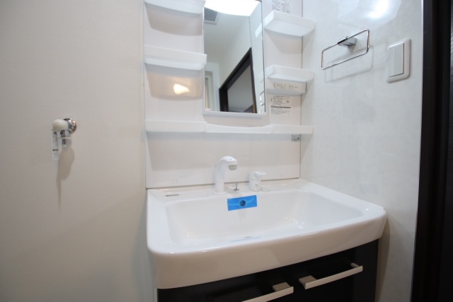 洗面設備　※別号室の参考写真です※