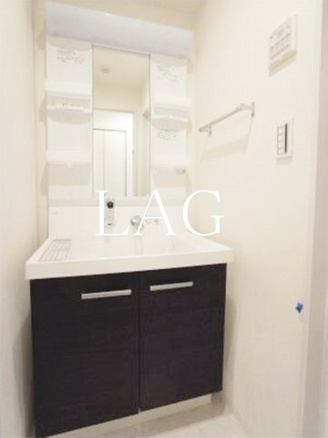 洗面設備　洗面台です。