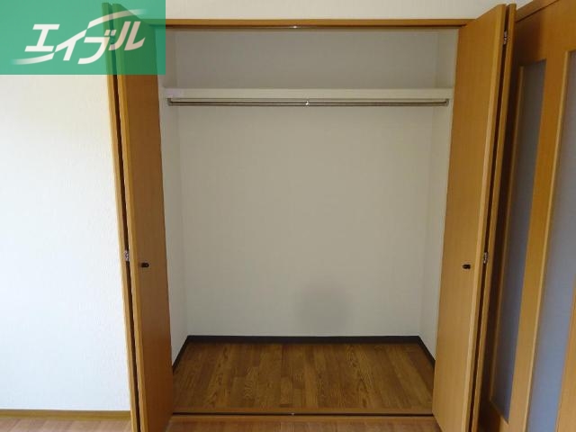 収納　クローゼット