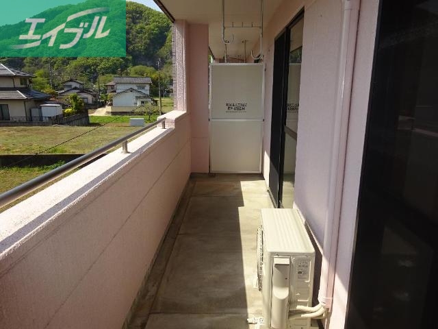 バルコニー　ベランダ