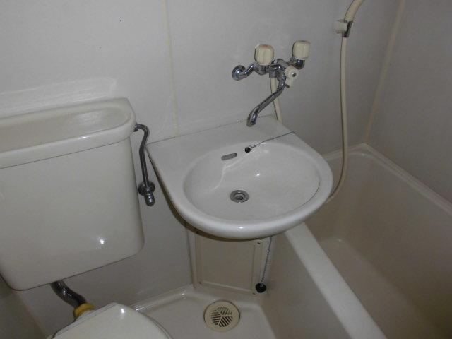 洗面設備　シャタック清水 (写真間取り反転タイプ)