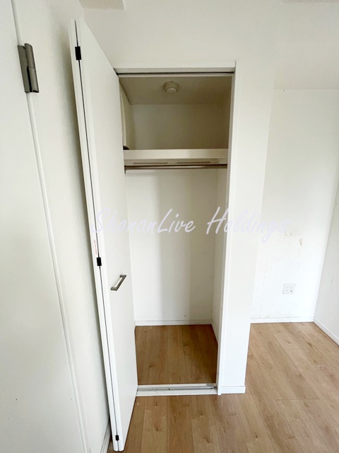 収納　ハンガーラック付きで楽々収納♪