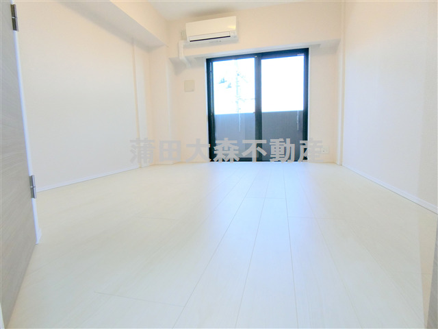 居室・リビング　洋室8帖