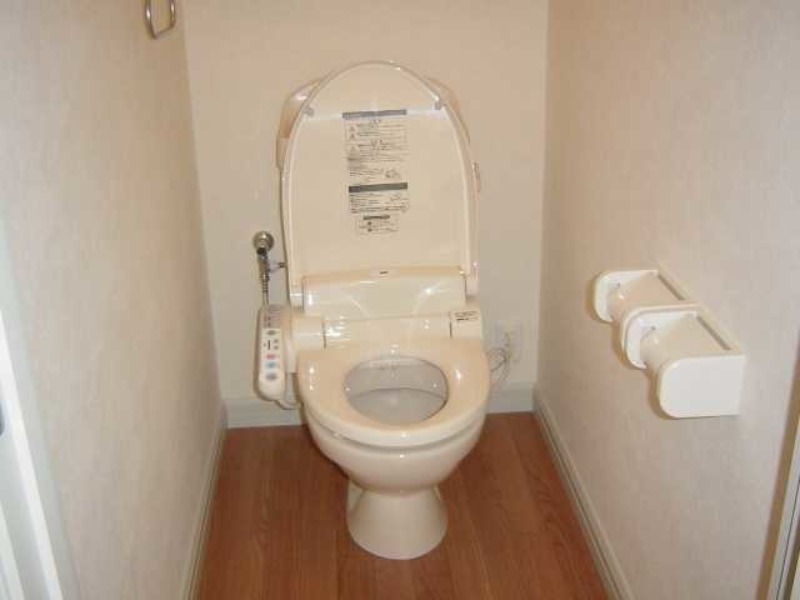 トイレ　図面と現状に相違がある場合には現状を優先