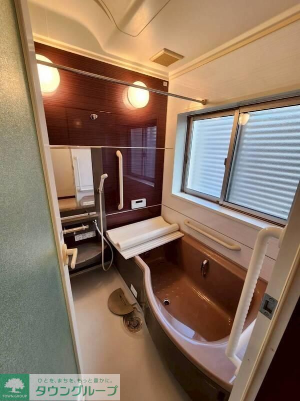 バス・シャワールーム