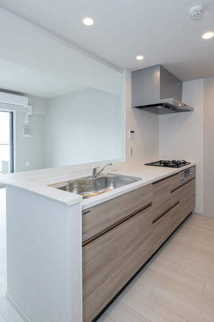 キッチン　※写真は同タイプ住戸です。