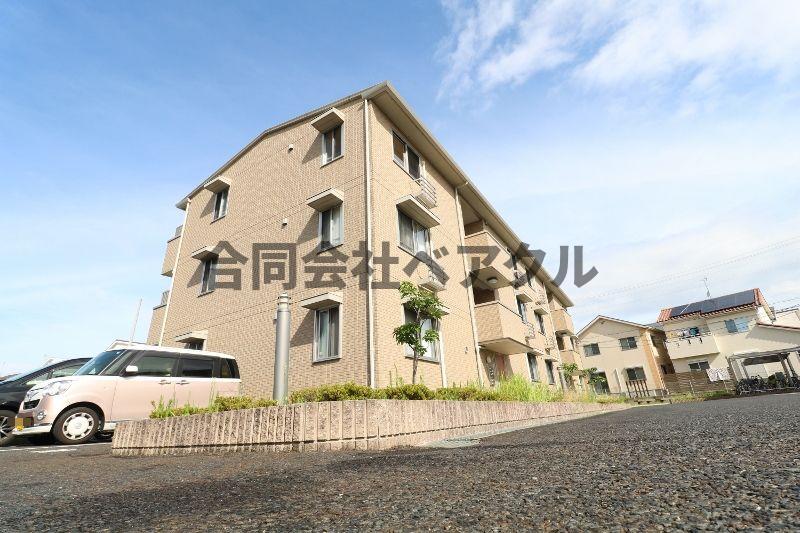 建物外観　おしゃれな外観です