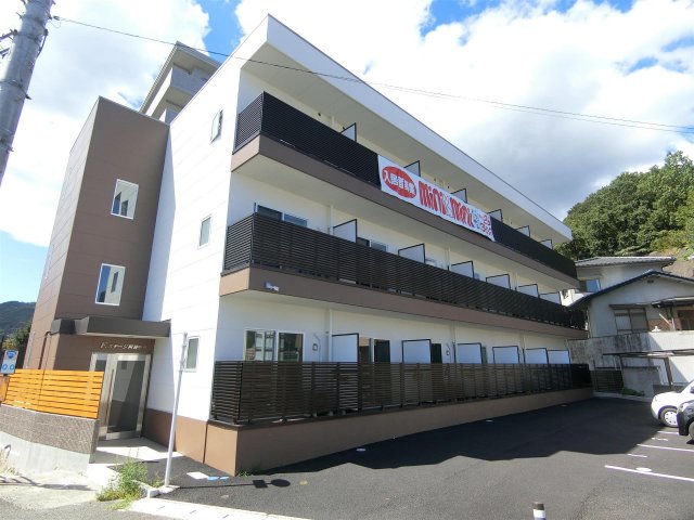 建物外観　2020年築　Fステージ阿賀中央