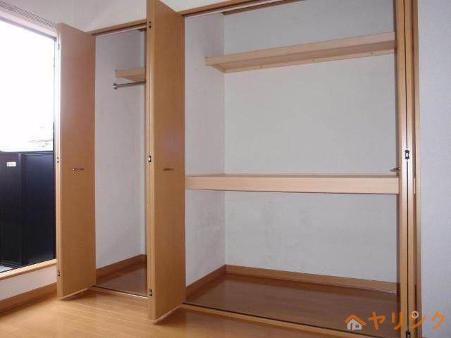 収納　クローゼット