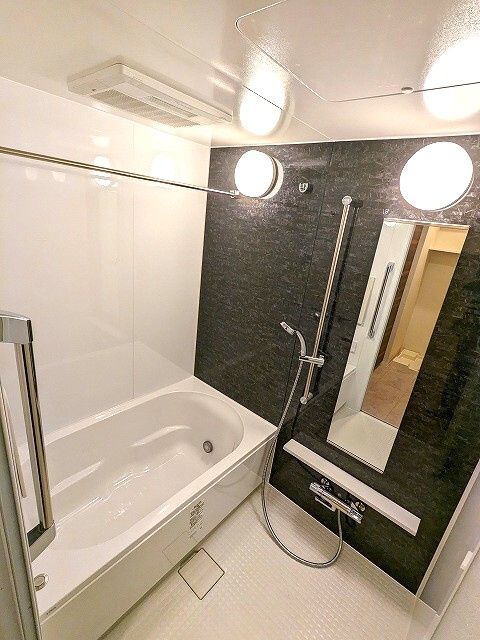 バス・シャワールーム　写真は同タイプ住居です