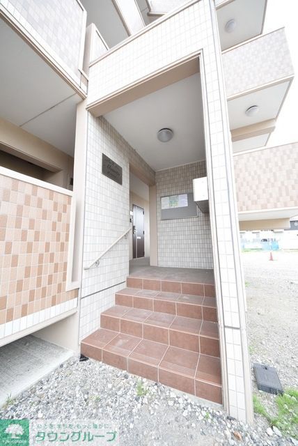 エントランス　お部屋探しは【タウンハウジング蘇我店】にお任せ下さい♪
