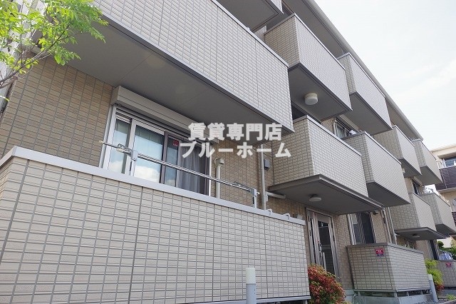 建物外観　綺麗な外観ですね！
