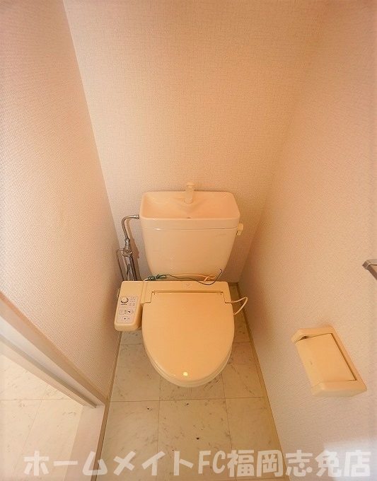 ＪＲ篠栗線 長者原駅 徒歩9分 2階建 築32年のトイレ写真