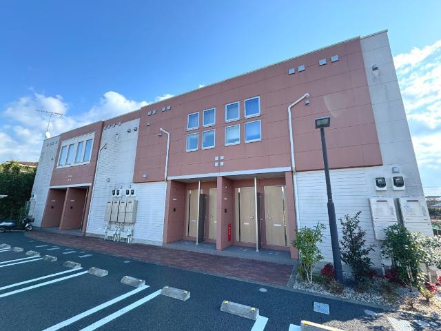 建物外観　外観写真（昼）