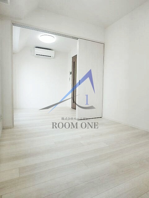 居室・リビング　洋室のお部屋です。