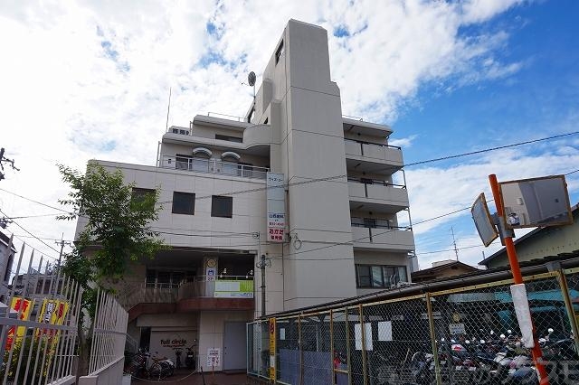 高槻市芥川町のマンションの建物外観