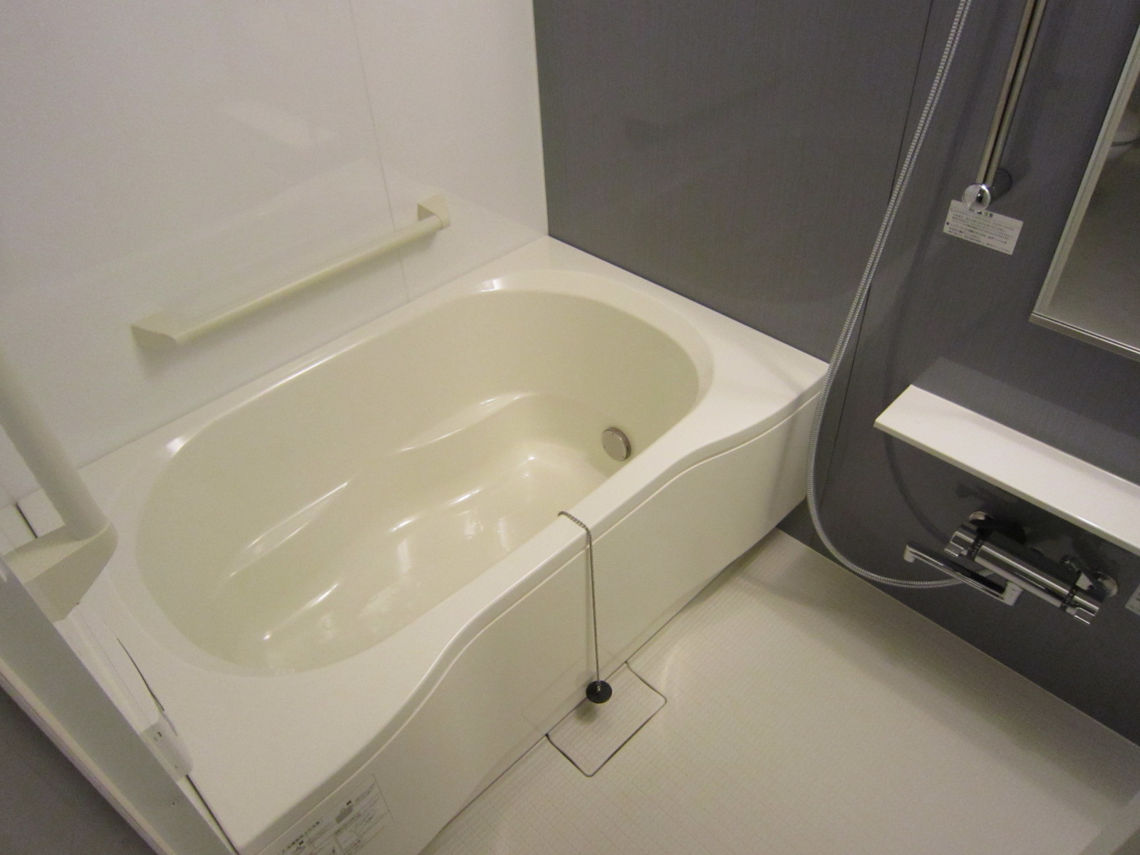 バス・シャワールーム　追い焚き機能＆浴室乾燥機付き☆バス