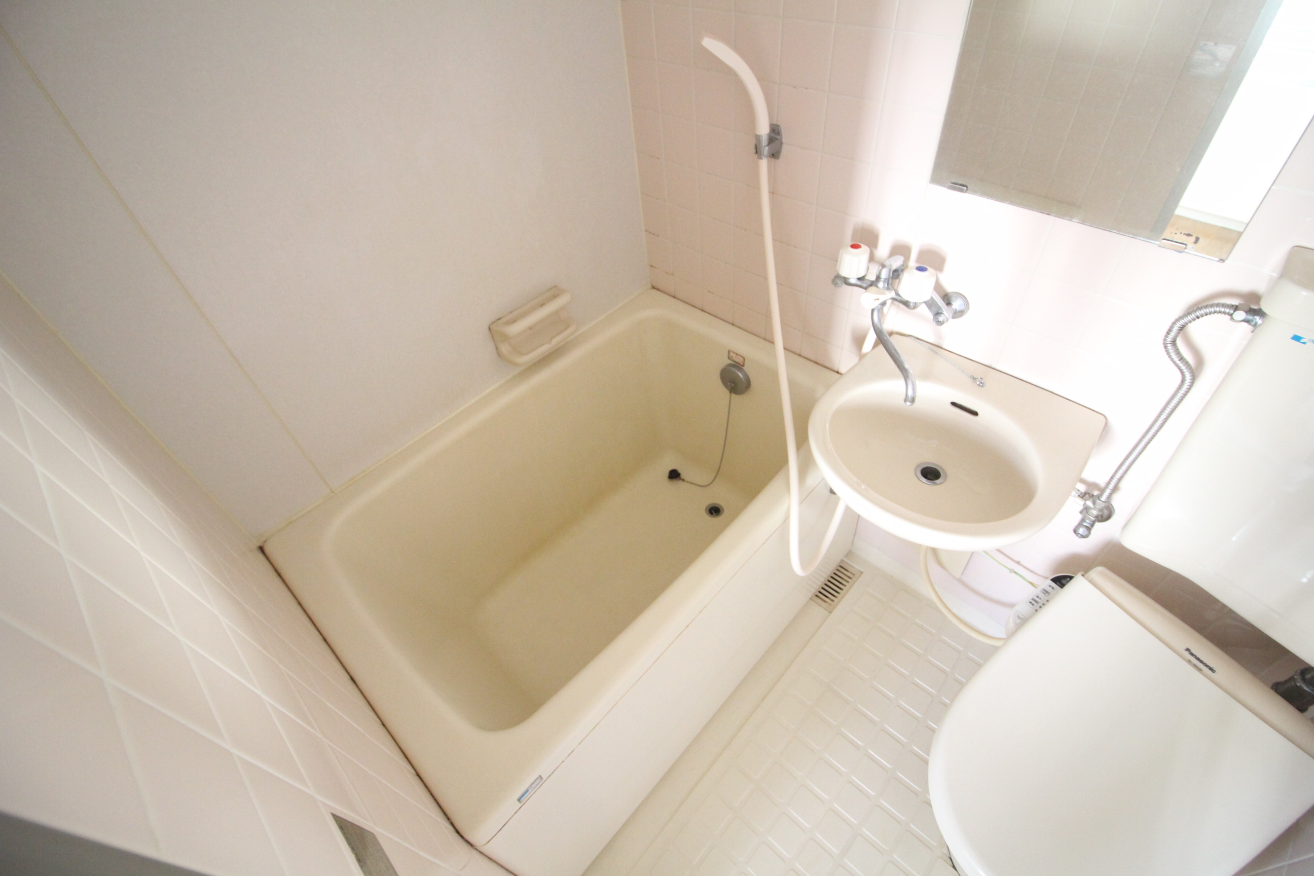 バス・シャワールーム　お風呂です！