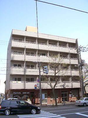 マインヴィラ札幌の建物外観