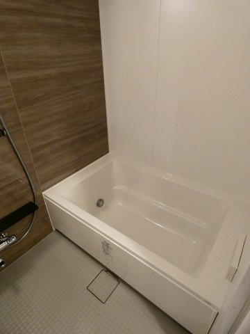 バス・シャワールーム　バスルーム