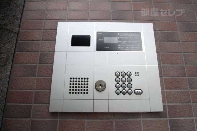 セキュリティ　オートロック付で安心