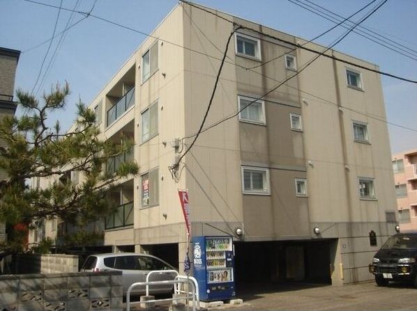 北海道札幌市豊平区平岸二条１４（アパート）の賃貸物件の外観