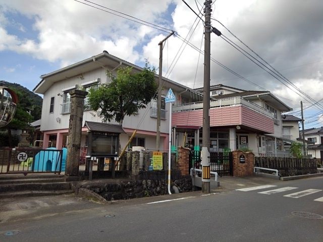 【サンファミールIIＡの幼稚園・保育園】