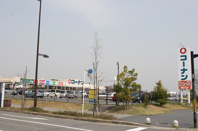 【相楽郡精華町光台のアパートのホームセンター】