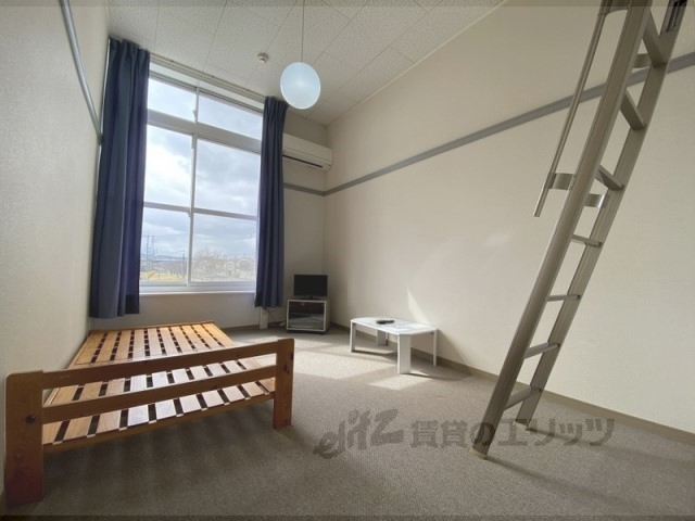 居室・リビング　洋室