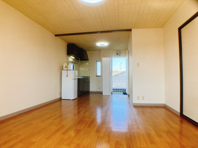 居室・リビング　11.8帖の開放的なLDK★