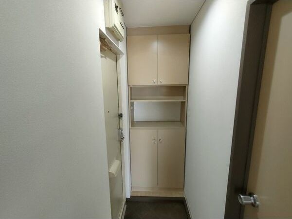玄関　きれいな玄関です