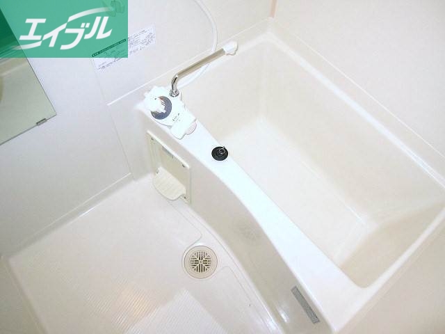 バス・シャワールーム　バスルーム