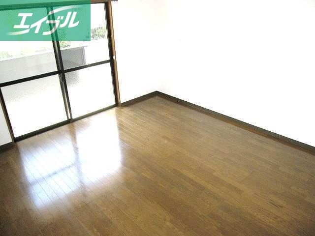 居室・リビング　陽当たり良好