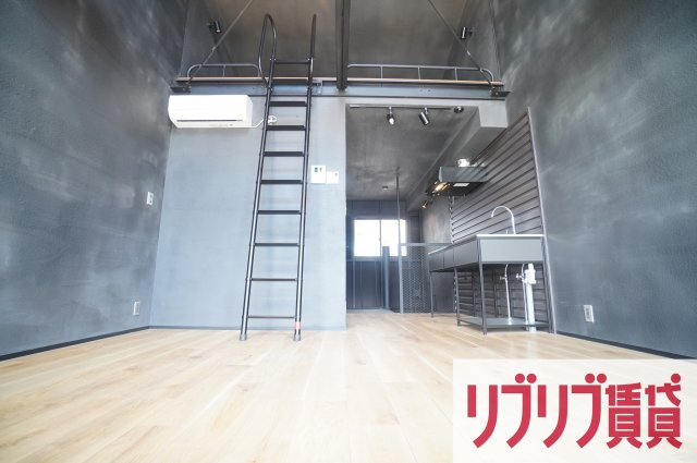 ＪＲ総武本線 東千葉駅 徒歩9分 2階建 築4年の居間写真