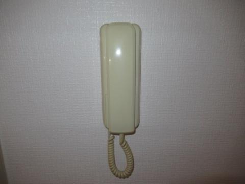 リバティハイツ　セキュリティ　インターホン内機