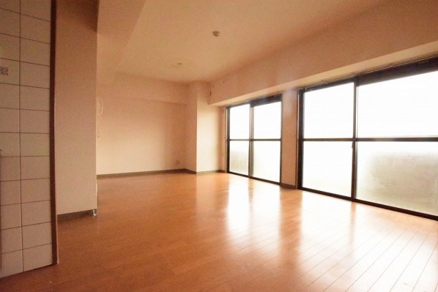 居室・リビング　リビング