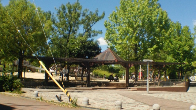 公園　佐井寺南が丘公園（公園）まで402m