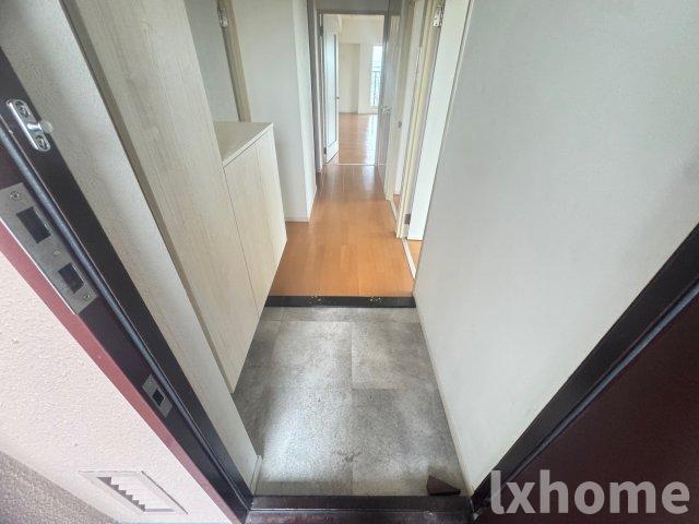 玄関　明るい玄関です