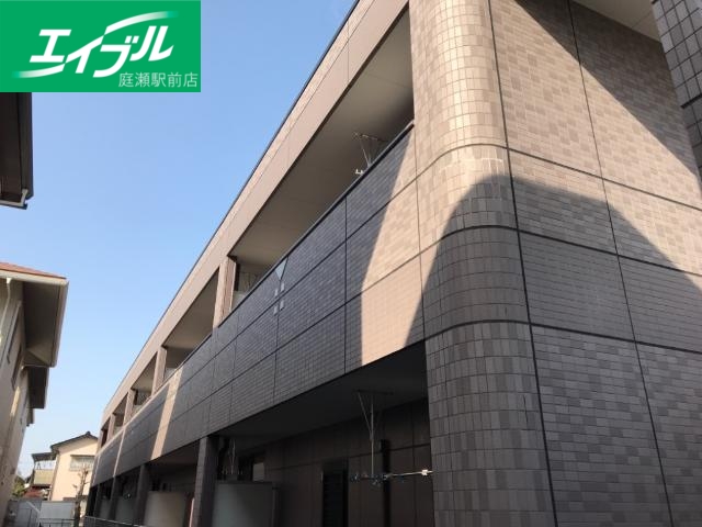 建物外観　外観写真（昼）