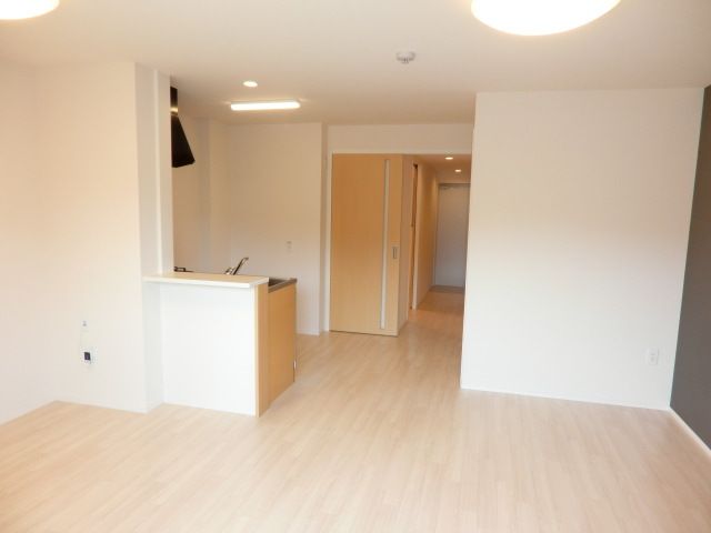 居室・リビング　明るく開放感のあるリビングです！