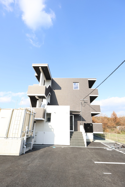 建物外観　２０２６年３月１日より入居開始の新築マンション♪